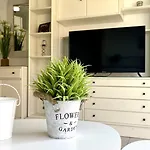 House Four Apartment