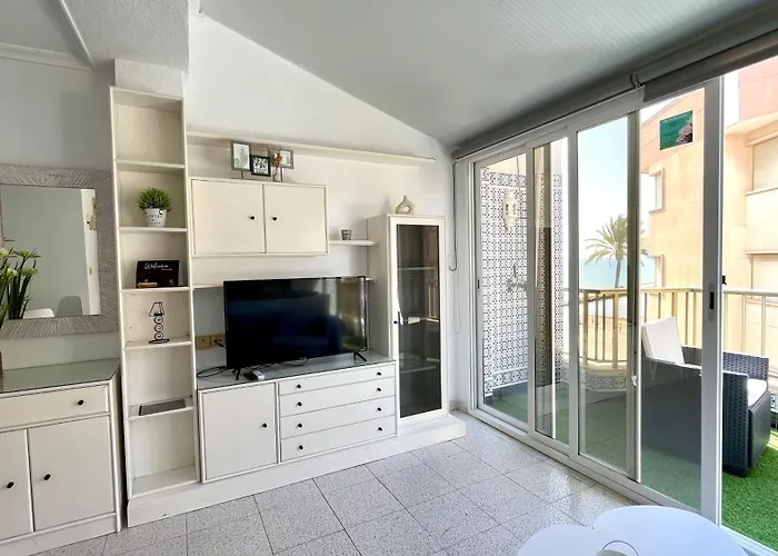 House Four סנטה פולה